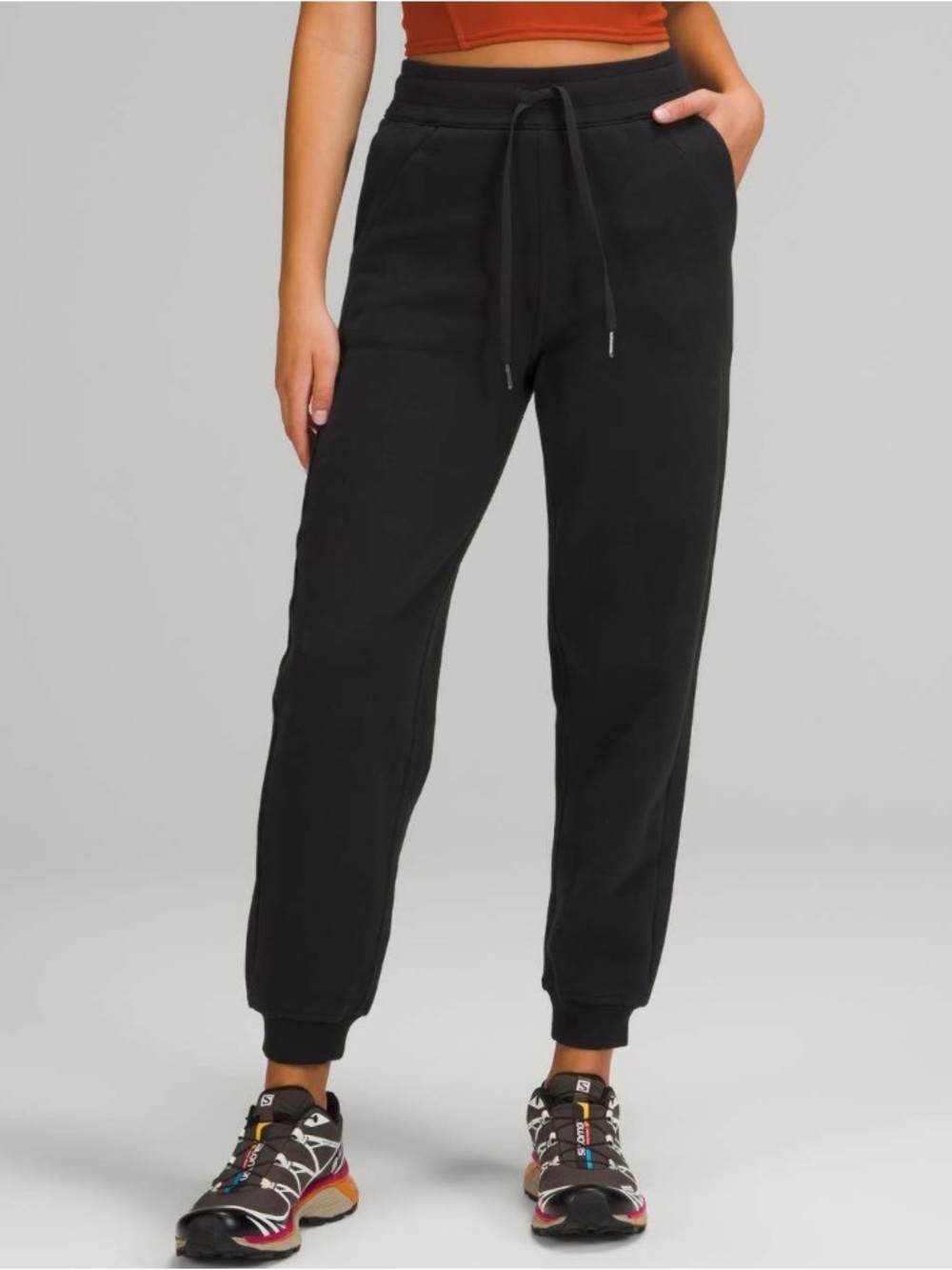 Lululemon Scuba Relaxed High-Rise Jogger Black 25”